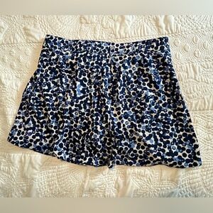 Talbots Navy and White Patterned Mini Skirt lined w/shorts
